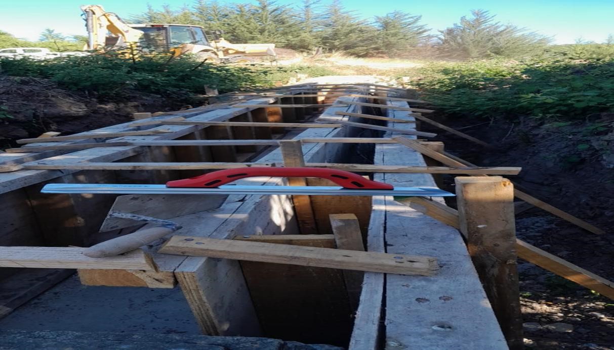 INSTALACION MOLDAJES